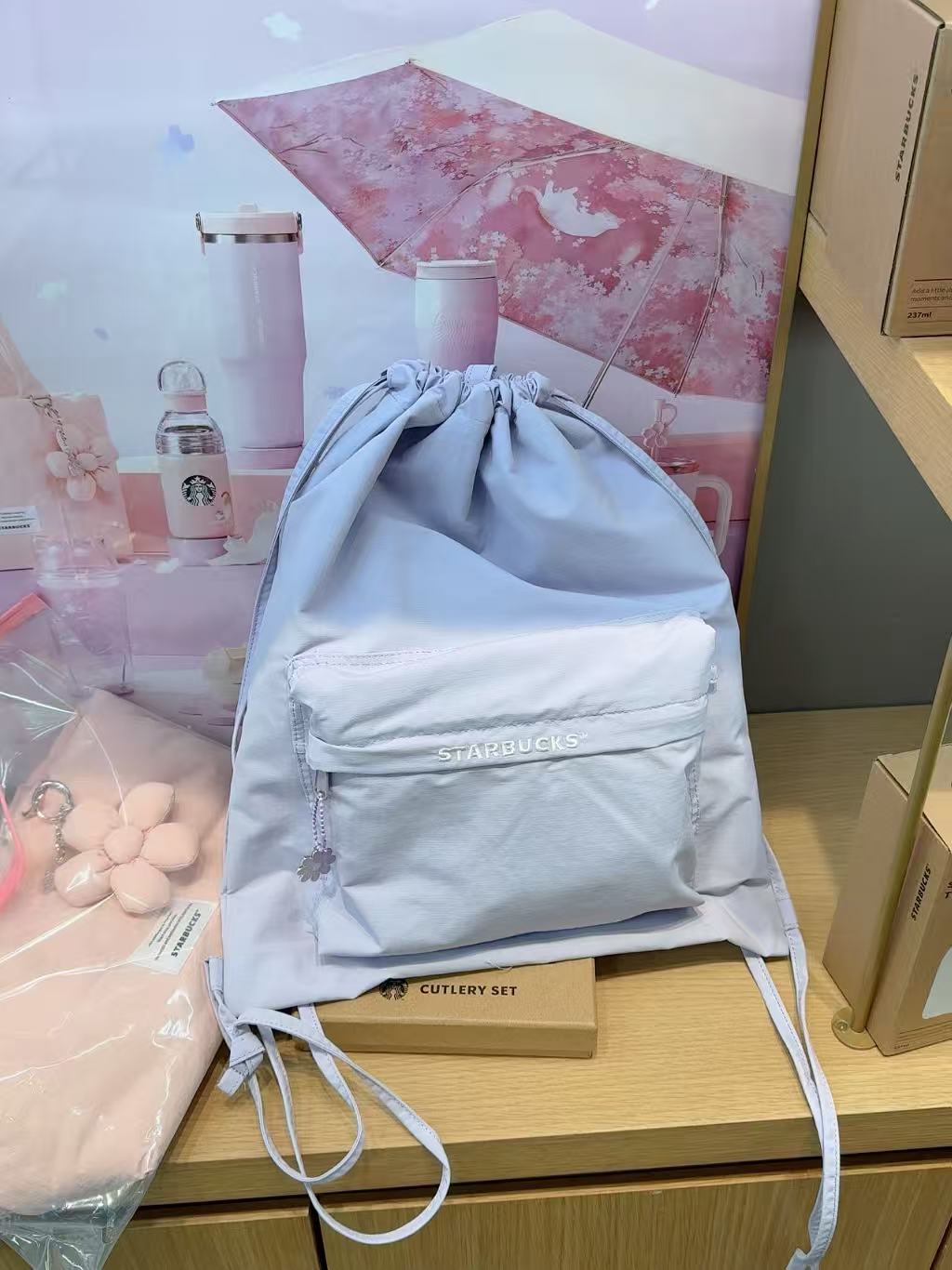 韩国星巴克樱花季限定
